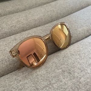LE SPECS - rose gold sunnies!
